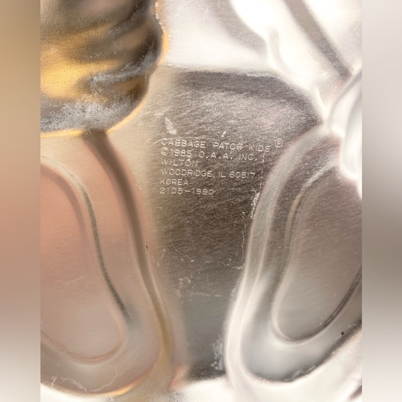 Vintage Cake Pan Mickey Mouse Cabbage Patch Kids 70s-90s Aluminum Pan Retro Bake - Picture 2 of 11